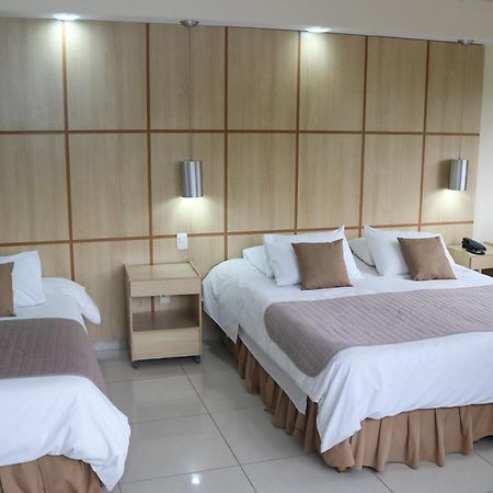 רזנדה River Park Hotel מראה חיצוני תמונה