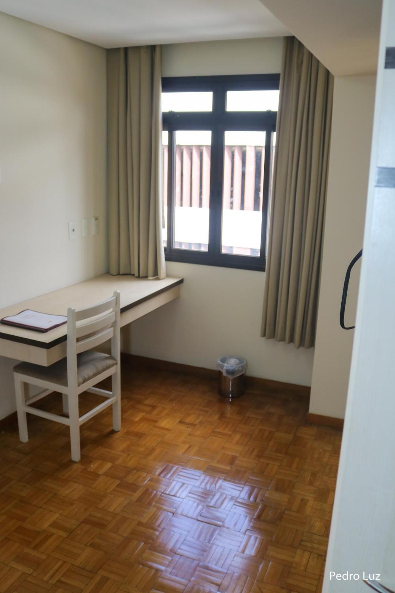 רזנדה River Park Hotel מראה חיצוני תמונה