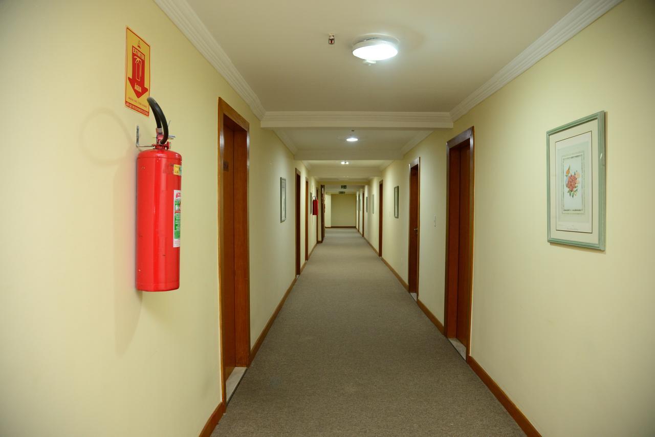 רזנדה River Park Hotel מראה חיצוני תמונה